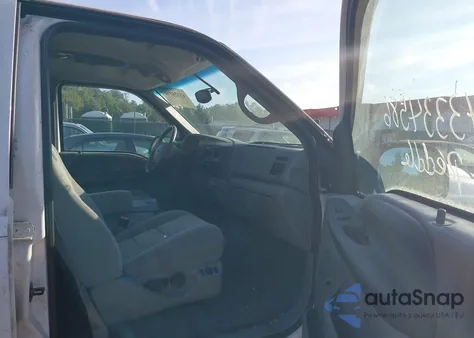 2002 Ford Excursion Xlt из США, поврежденный, VIN 1FMNU41L52EA53370